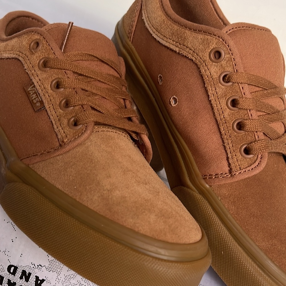 Vans Men’s Skate Chukka Low
Light Brown/Gum
VN0A4BX4BGZ
Sneakers - Picture 7 of 16